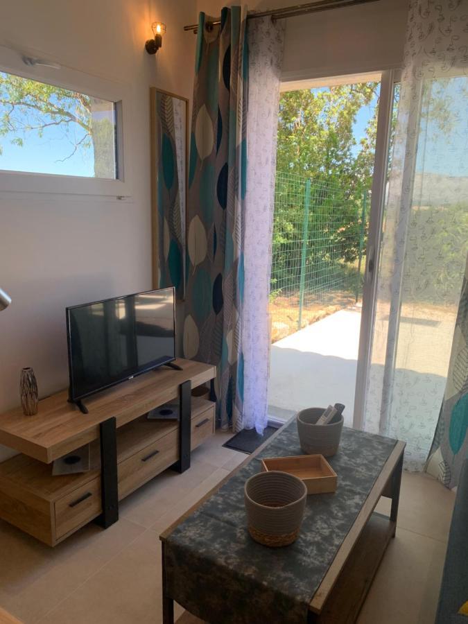 Mas Gabelys Superbe Vue Sainte Victoire Jardin Terrasse Et Piscine Apartman Trets Kültér fotó