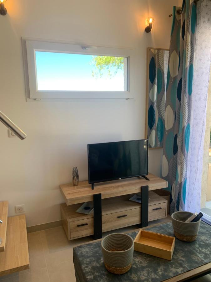 Mas Gabelys Superbe Vue Sainte Victoire Jardin Terrasse Et Piscine Apartman Trets Kültér fotó