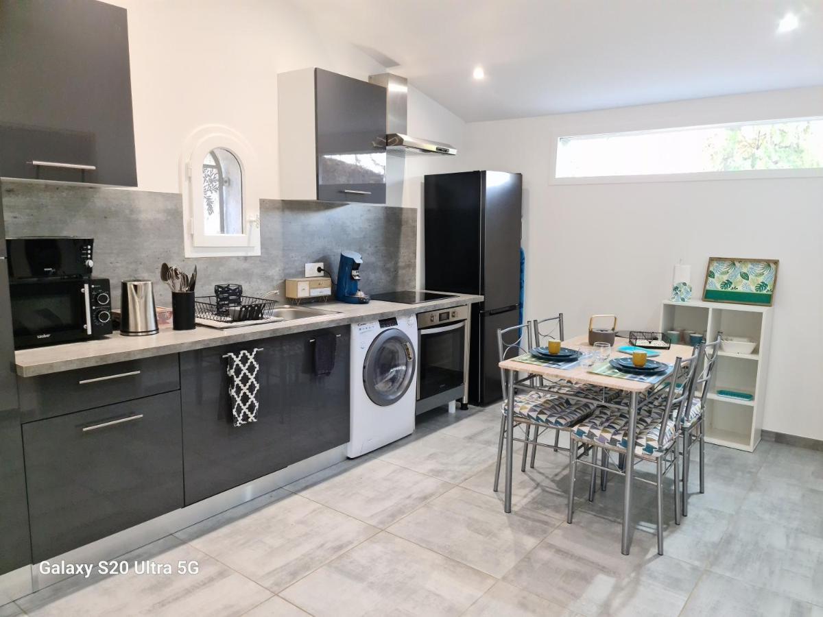 Mas Gabelys Superbe Vue Sainte Victoire Jardin Terrasse Et Piscine Apartman Trets Kültér fotó