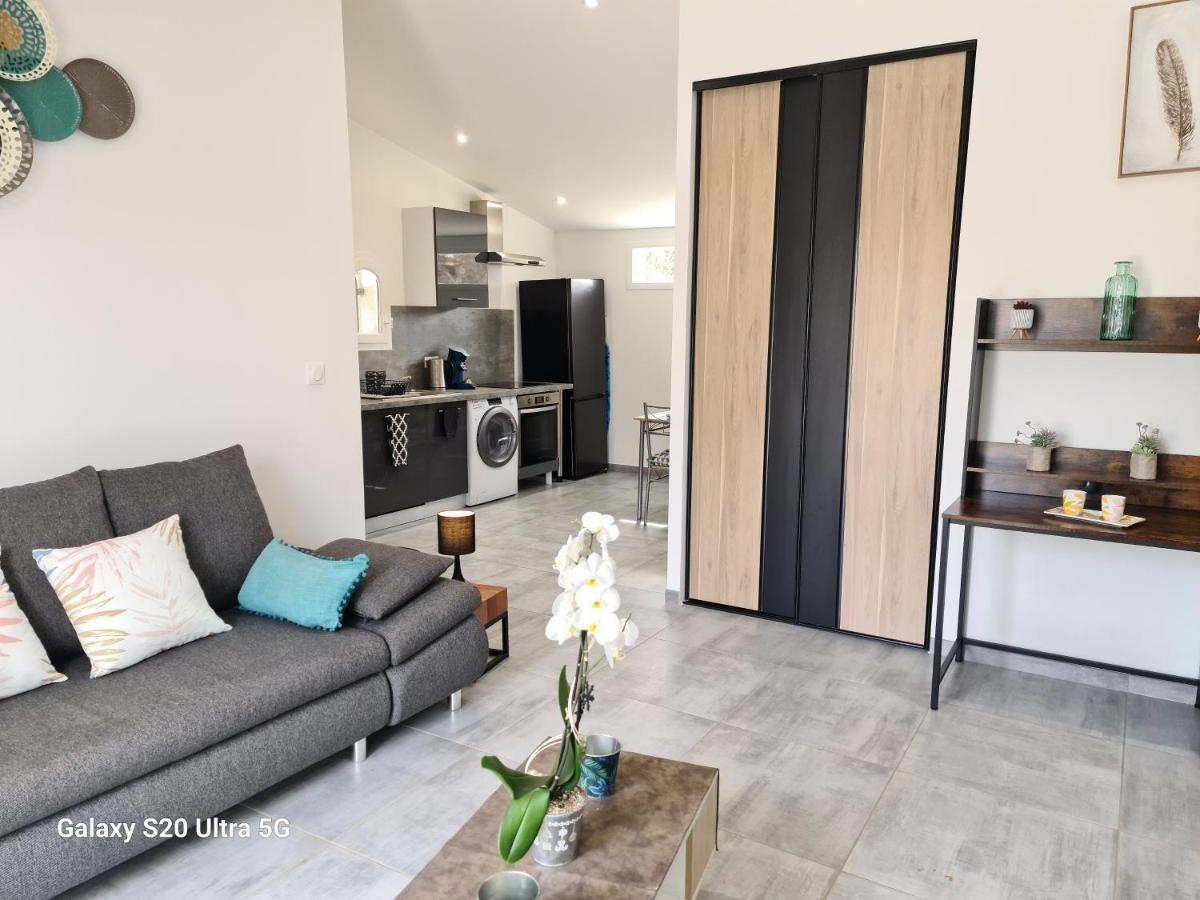 Mas Gabelys Superbe Vue Sainte Victoire Jardin Terrasse Et Piscine Apartman Trets Kültér fotó